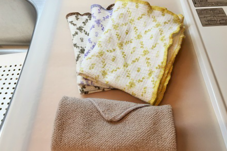 ふきん、台拭き、数枚付けております。長期滞在時は交換も可能